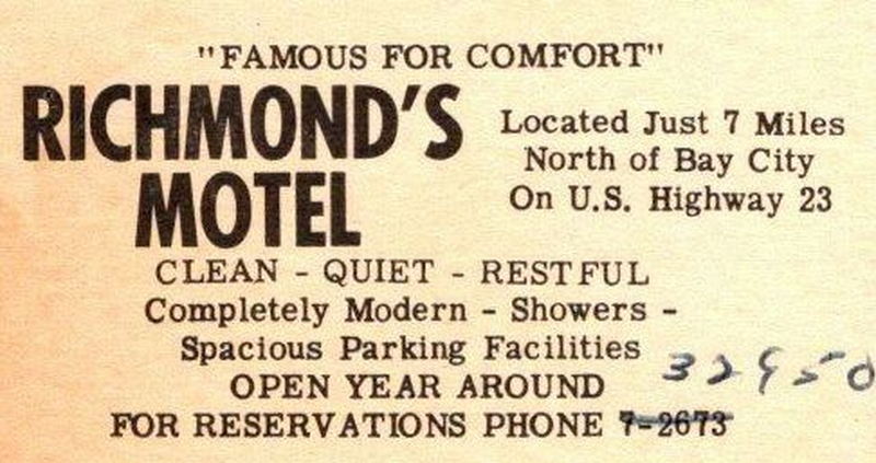 Huron Trail Motel (Richmond Motel) - Vintage Postcard (newer photo)